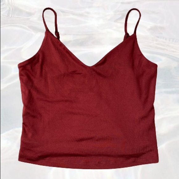 Red tanktop - Picture 1 of 4